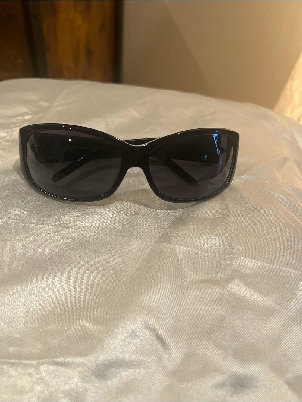 Dolce & Gabbana 3009 Black Women's Sunglasses with Logo Case - Picture 16 of 16